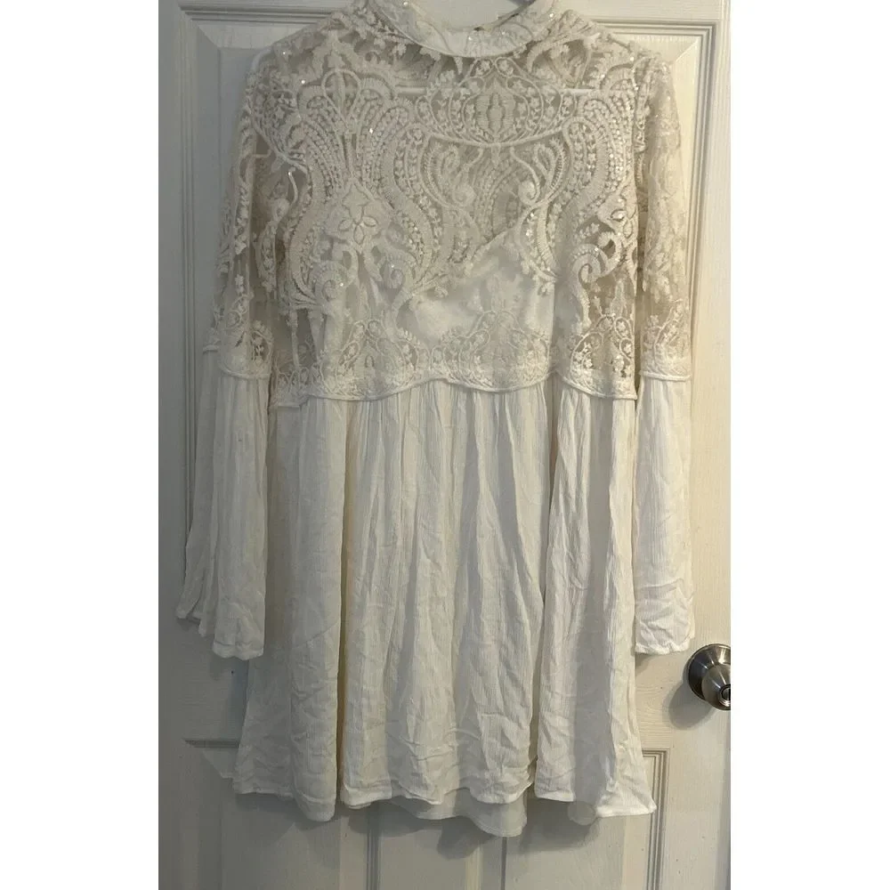 NWT Alter'd State Ivory Sequin Lace Boho Dress Size M‎ $89.95